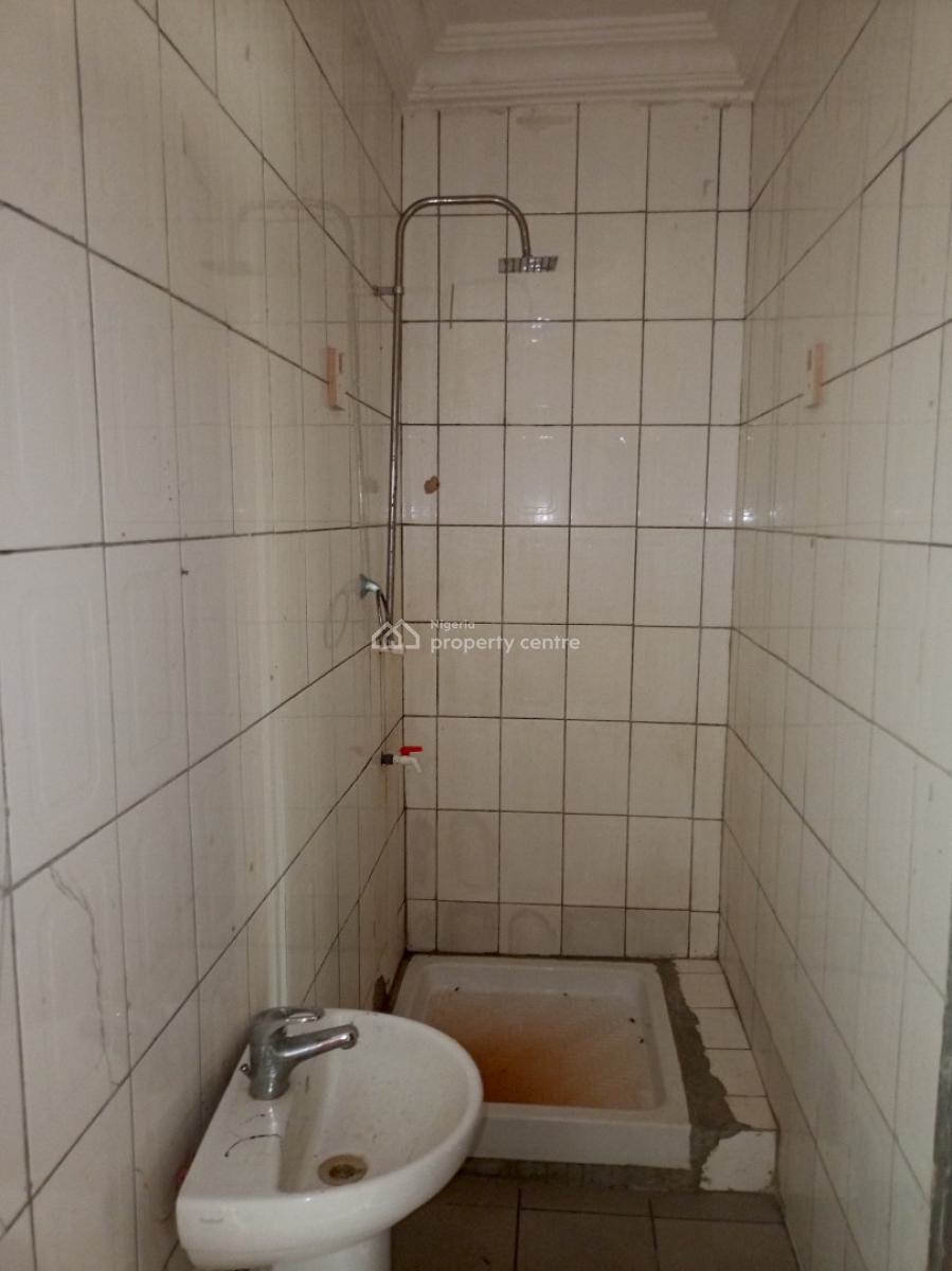 Spacious Selfcontain at Ajah Ilaje Off Mobil Road, Ajah Ilaje Off Mobil Road, Ajah, Lagos, Self Contain (single Rooms) for Rent