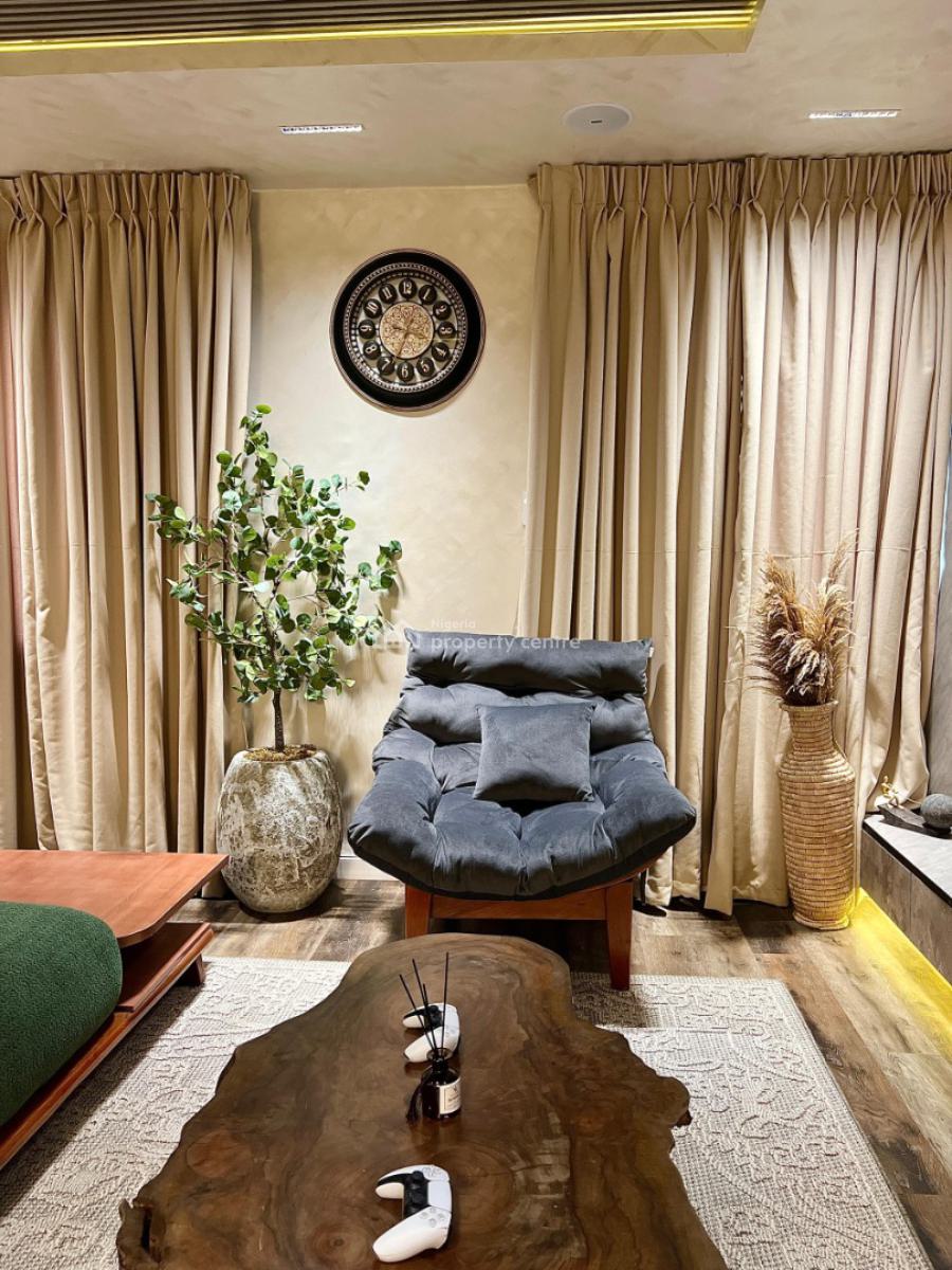 Alexa Smart Home with Pool,gym,ps5 & Snooker, Lekki Phase 1, Lekki, Lagos, Flat / Apartment Short Let