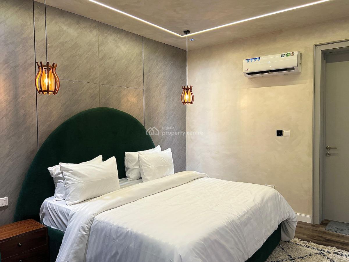 Alexa Smart Home with Pool,gym,ps5 & Snooker, Lekki Phase 1, Lekki, Lagos, Flat / Apartment Short Let