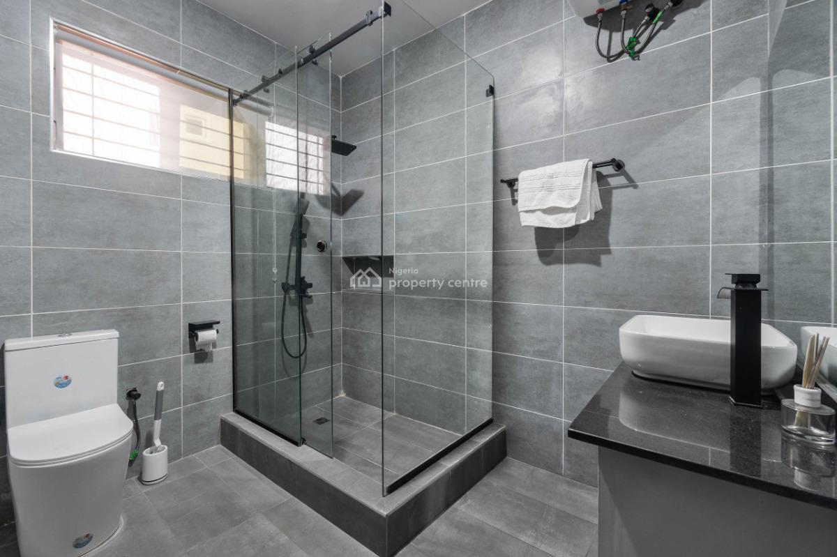 Luxury 4 Bedroom Apartment, Lekki Phase 1, Lekki, Lagos, Flat / Apartment Short Let