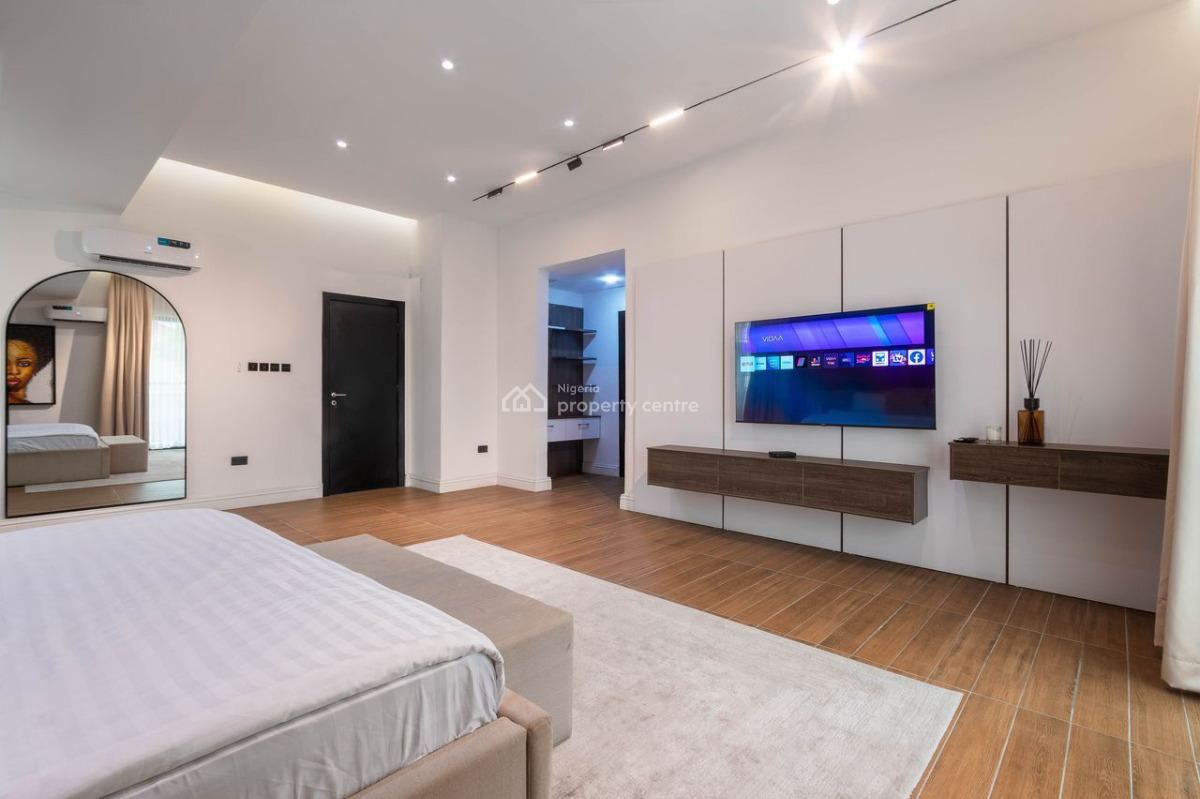 Luxury 4 Bedroom Apartment, Lekki Phase 1, Lekki, Lagos, Flat / Apartment Short Let