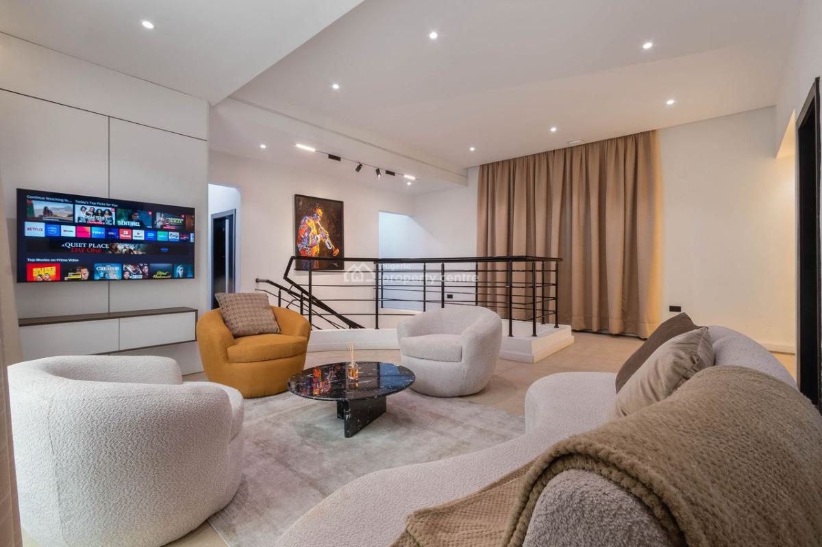 Luxury 4 Bedroom Apartment, Lekki Phase 1, Lekki, Lagos, Flat / Apartment Short Let