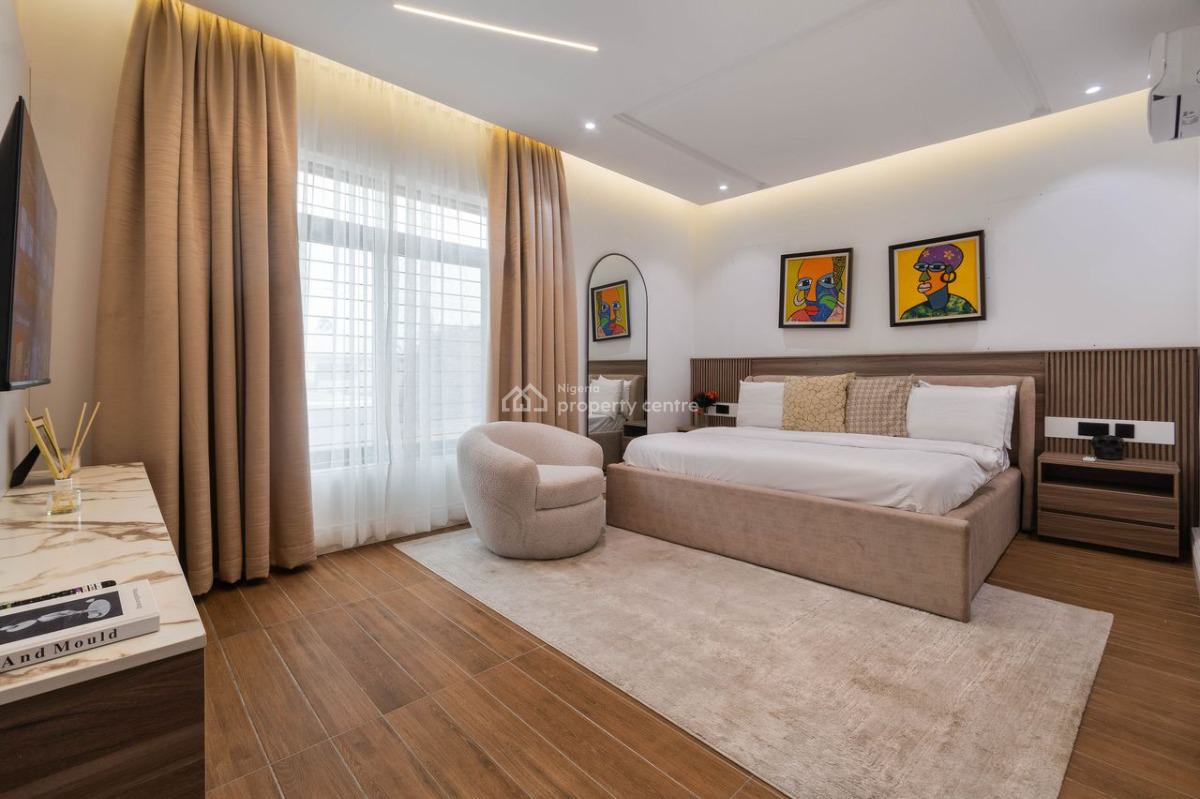 Luxury 4 Bedroom Apartment, Lekki Phase 1, Lekki, Lagos, Flat / Apartment Short Let
