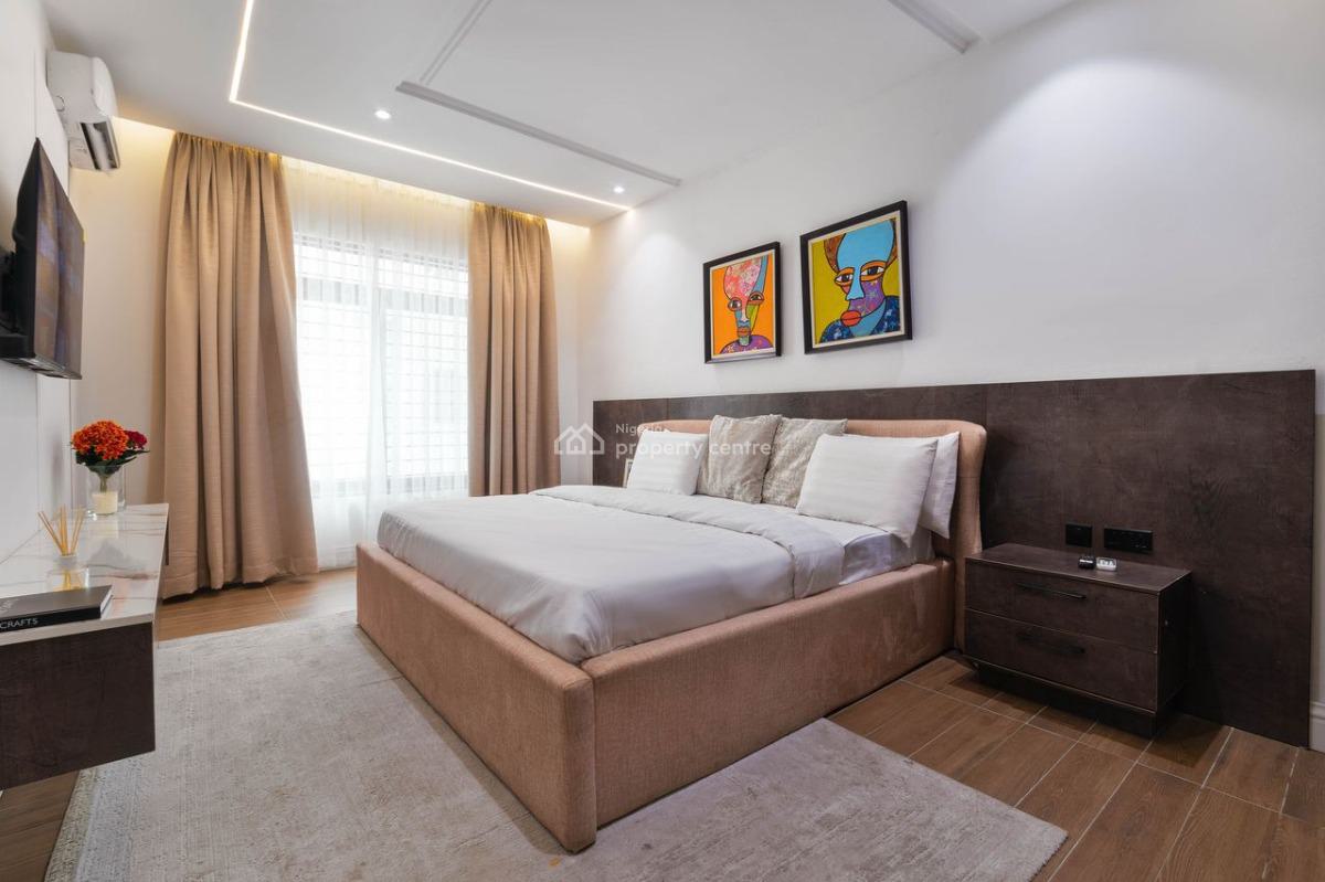 Luxury 4 Bedroom Apartment, Lekki Phase 1, Lekki, Lagos, Flat / Apartment Short Let