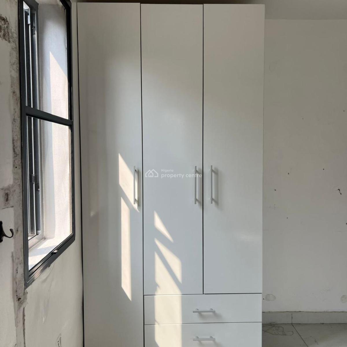 Fully Serviced 2 Bedroom Apartment with Boys Quarter, Ikate Lekki, Lekki, Lagos, Flat / Apartment for Rent