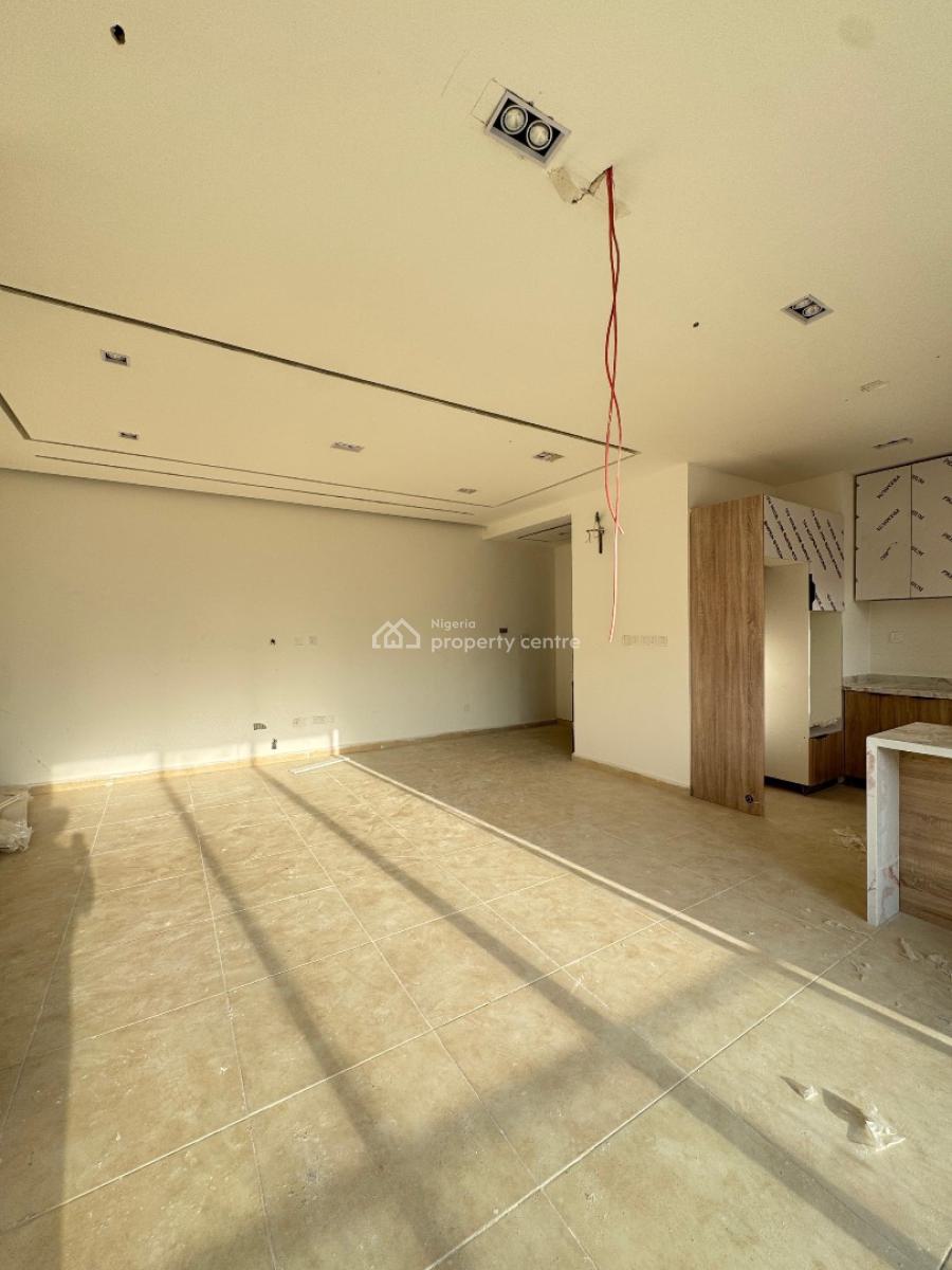 Spacious  2  Bedroom Apartments in a Secure Location, Ologolo, Lekki, Lagos, Flat / Apartment for Sale