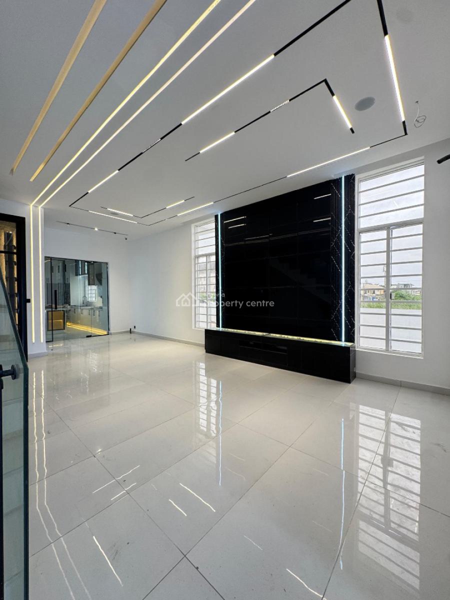 Contemporary 5 Bedroom  Fully  Detached Duplex  with a Pool, Ologolo, Lekki, Lagos, Detached Duplex for Sale