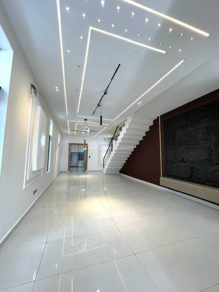 5  Bedroom Duplex in Ikota Lekki with Swimming Pool, Ikota, Lekki, Lagos, Detached Duplex for Sale