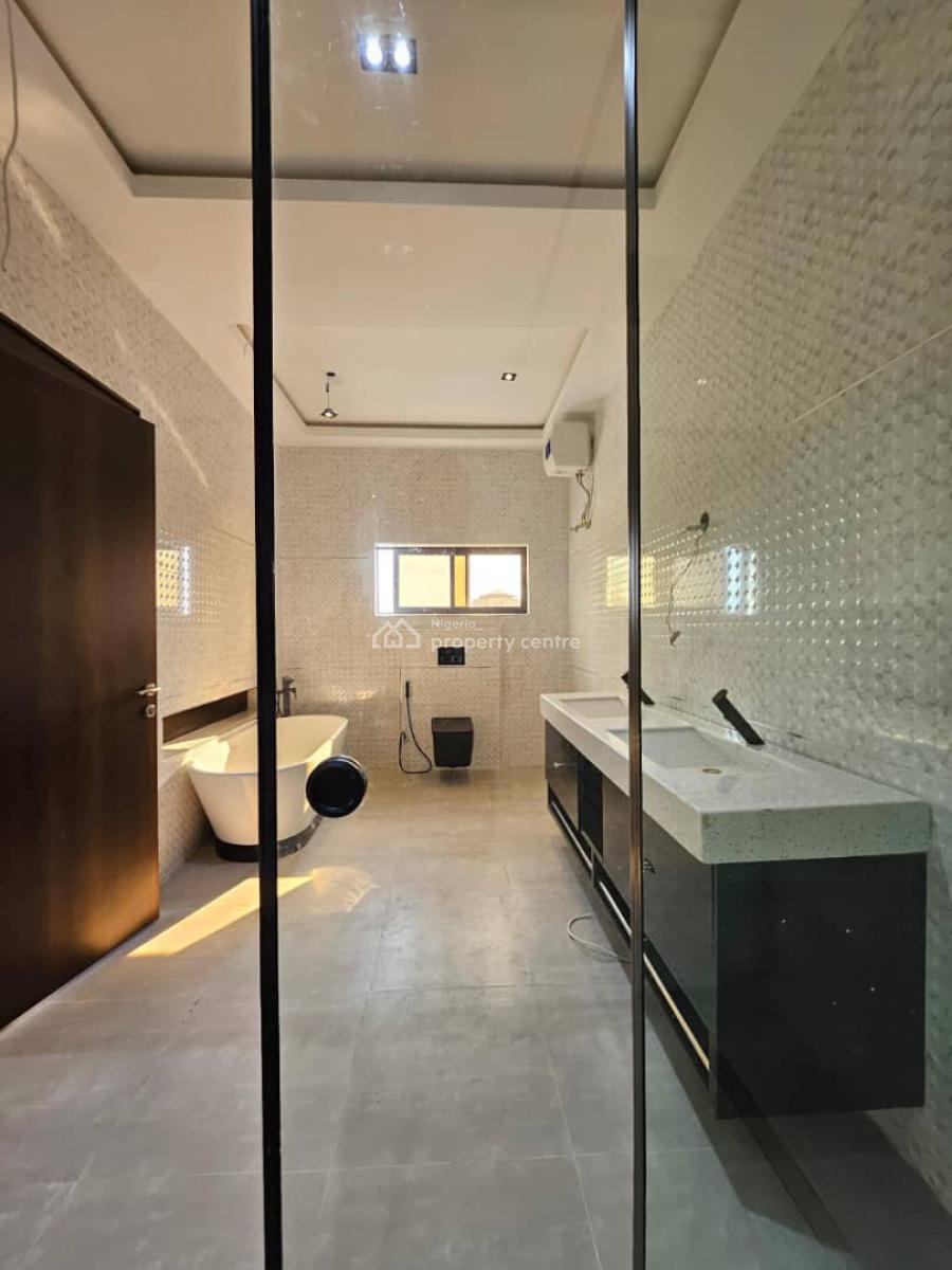 5 Bedroom Penthouse with 2 Bqs, Gym and Elevator., Old Ikoyi, Ikoyi, Lagos, Flat / Apartment for Sale