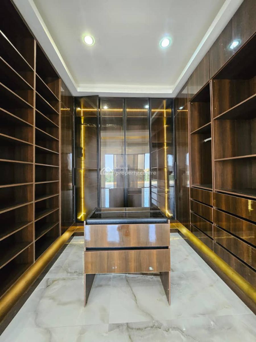 5 Bedroom Penthouse with 2 Bqs, Gym and Elevator., Old Ikoyi, Ikoyi, Lagos, Flat / Apartment for Sale