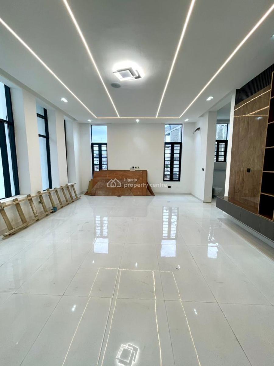 Outstanding Luxury 5 Bed Fully Detached Duplex with Swimming Pool, Chevron, Lekki, Lagos, Detached Duplex for Sale