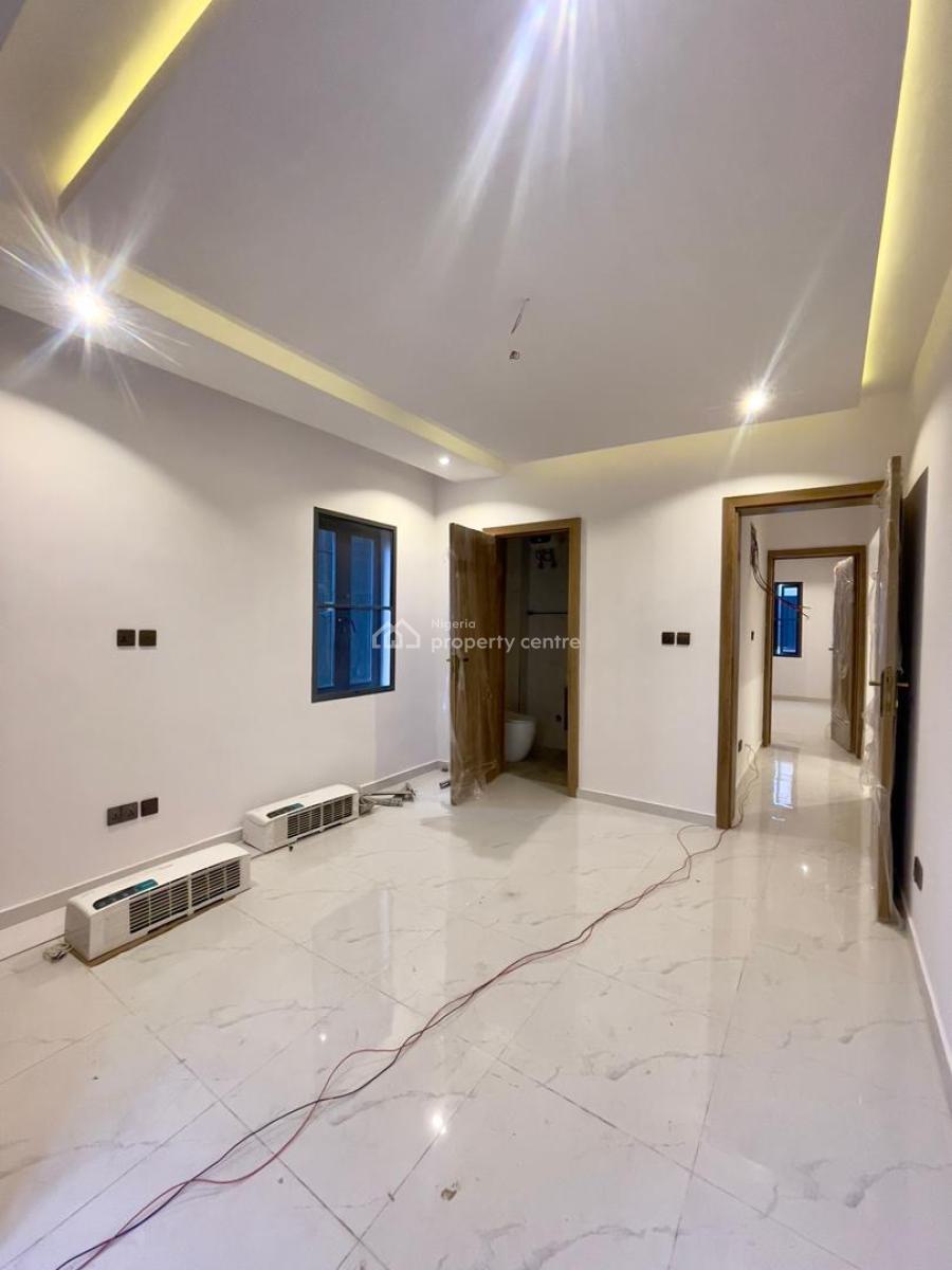 Absolutely Decent 3 Bed Apartment with Gym, Ikate, Lekki, Lagos, Flat / Apartment for Sale