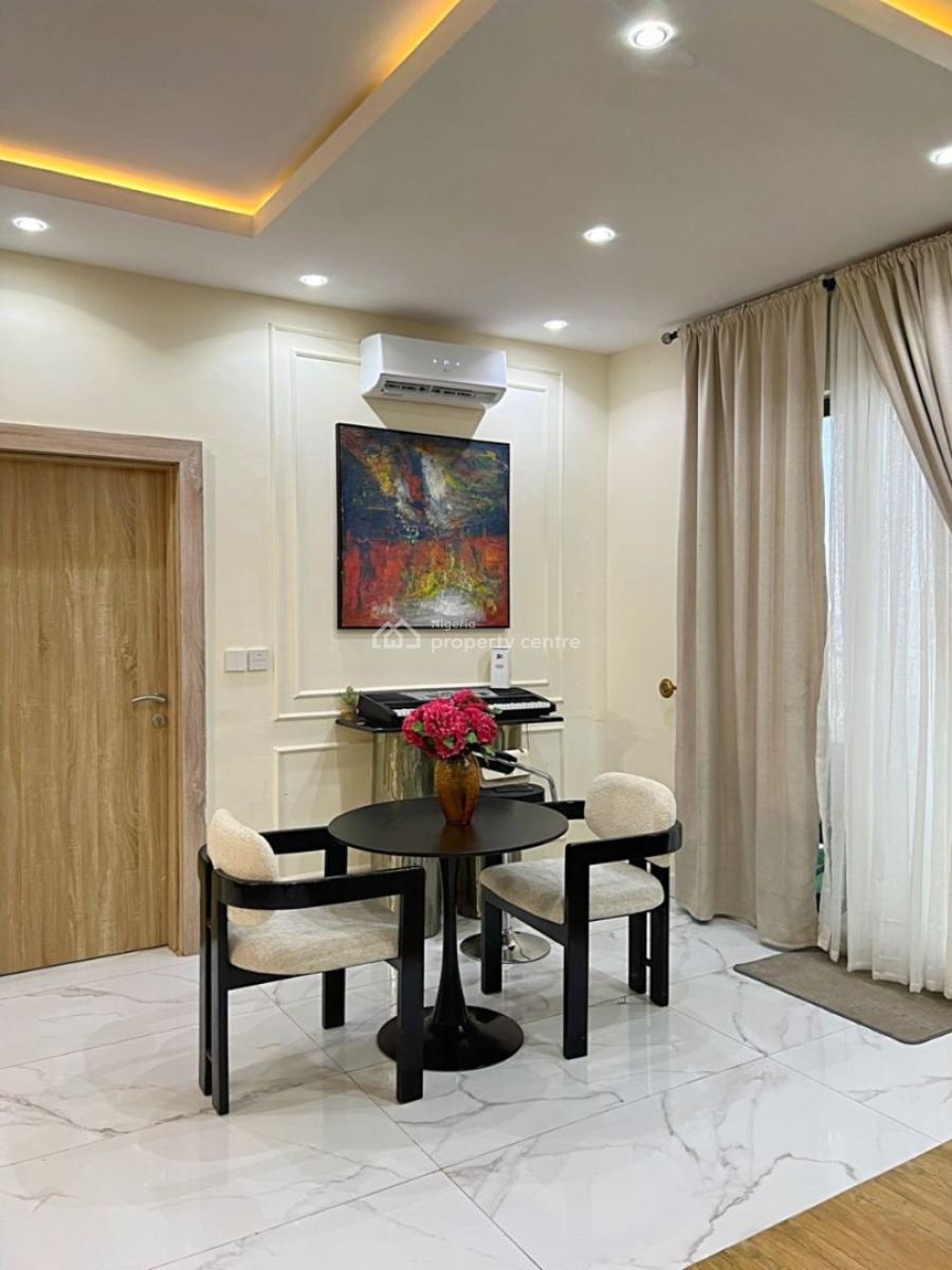 Luxury 2 Bedroom Short Stay Apartment, Periwinkle Estate, Lekki, Lagos, Flat / Apartment Short Let