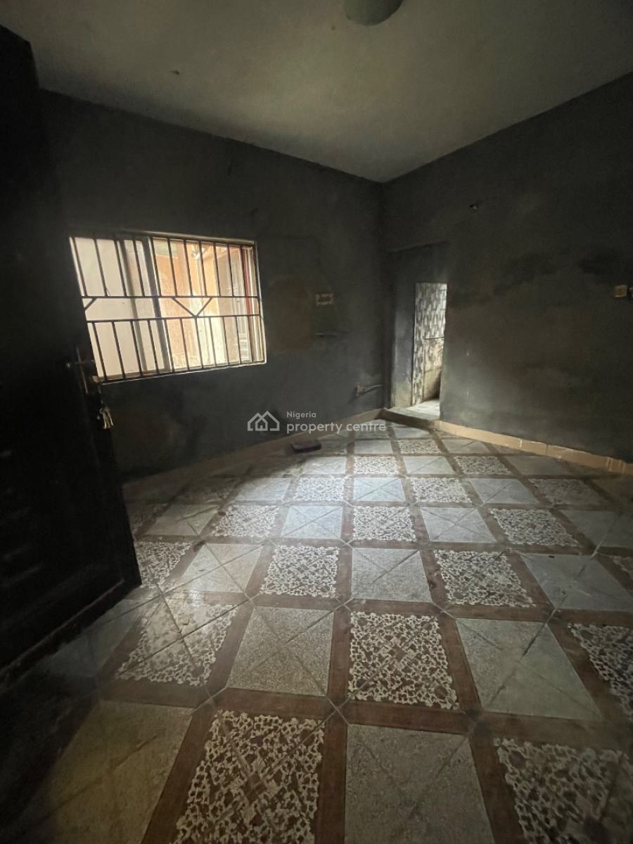 Very Spacious Selfcon in an Interlocked Estate, Ado Road, Ado, Ajah, Lagos, House for Rent