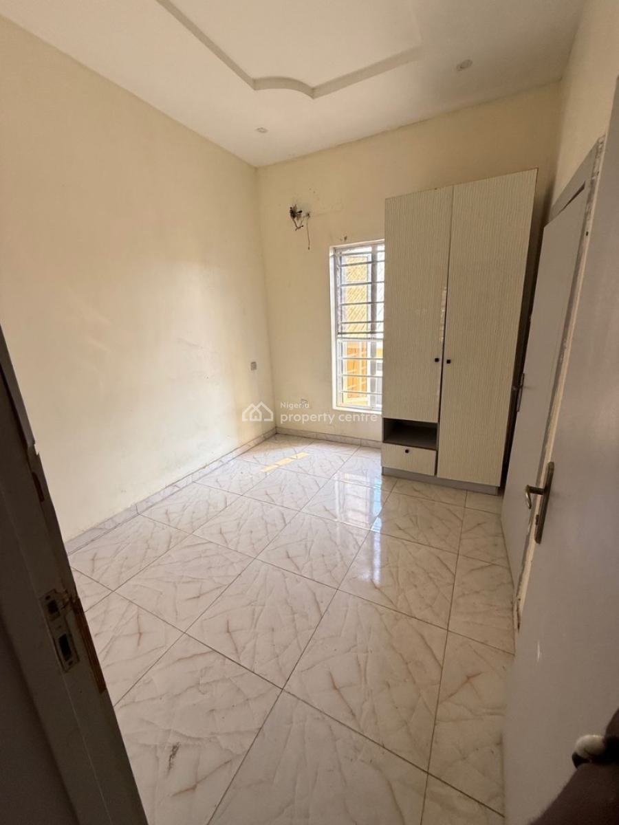 Standard Single Room in a Duplex Shared Apt, Ikota Lekki Lagos, Ikota, Lekki, Lagos, Self Contain (single Rooms) for Rent