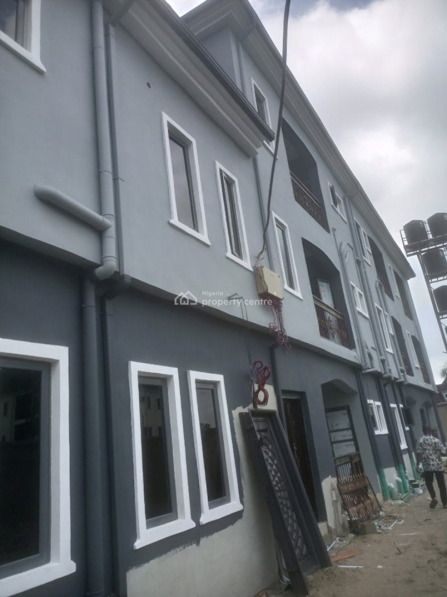 Luxury Newly Built Mini Flat Upstairs, Divine Avenue Bucknor Estate, Isolo, Lagos, Mini Flat (room and Parlour) for Rent