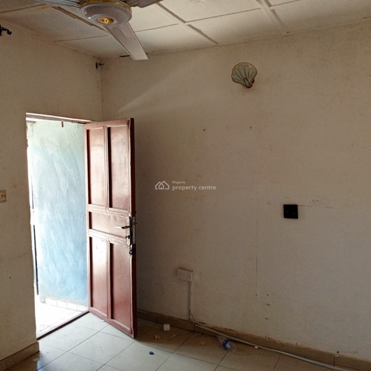 Top Notch Self Contain, Liberty Junction, Kubwa, Abuja, Detached Bungalow for Rent