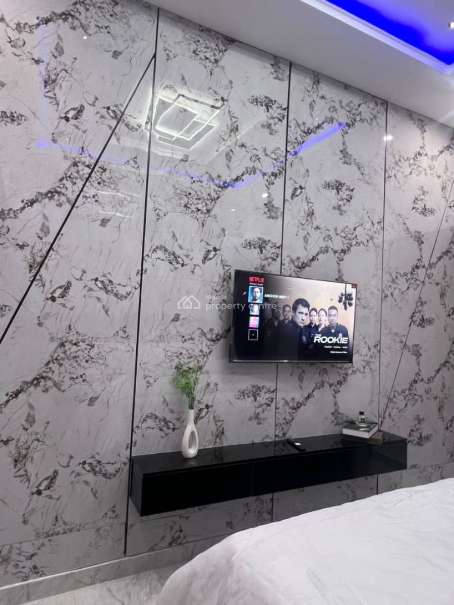 Exquisite 2 Bedroom Apartment with Ps5, Chevron, Lekki Phase 2, Lekki, Lagos, Flat / Apartment Short Let
