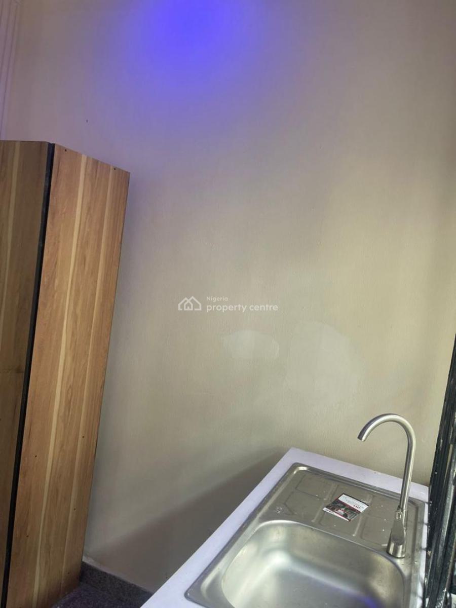 Luxurious Selfcontain at Orchid Hotel Road Lekki, Orchid Hotel Road Lekki Phase 2, Lekki, Lagos, Self Contain (single Rooms) for Rent