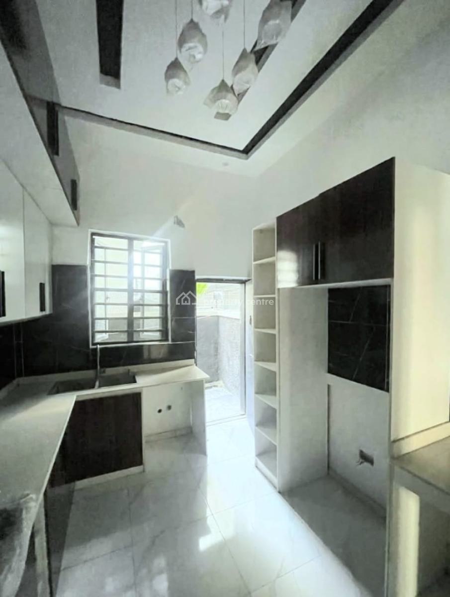 Well Maintained 4-bedroom Semi Detached Duplex, Ikate Elegushi, Lekki, Lagos, Semi-detached Duplex for Rent