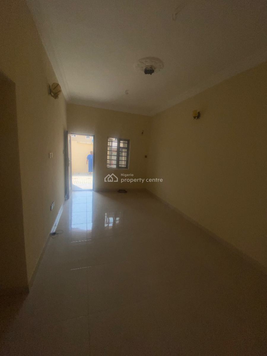 Super Luxurious 2 Bedroom Apartment, Alashela Royal Estate, Ogombo, Ajah, Lagos, Flat / Apartment for Rent