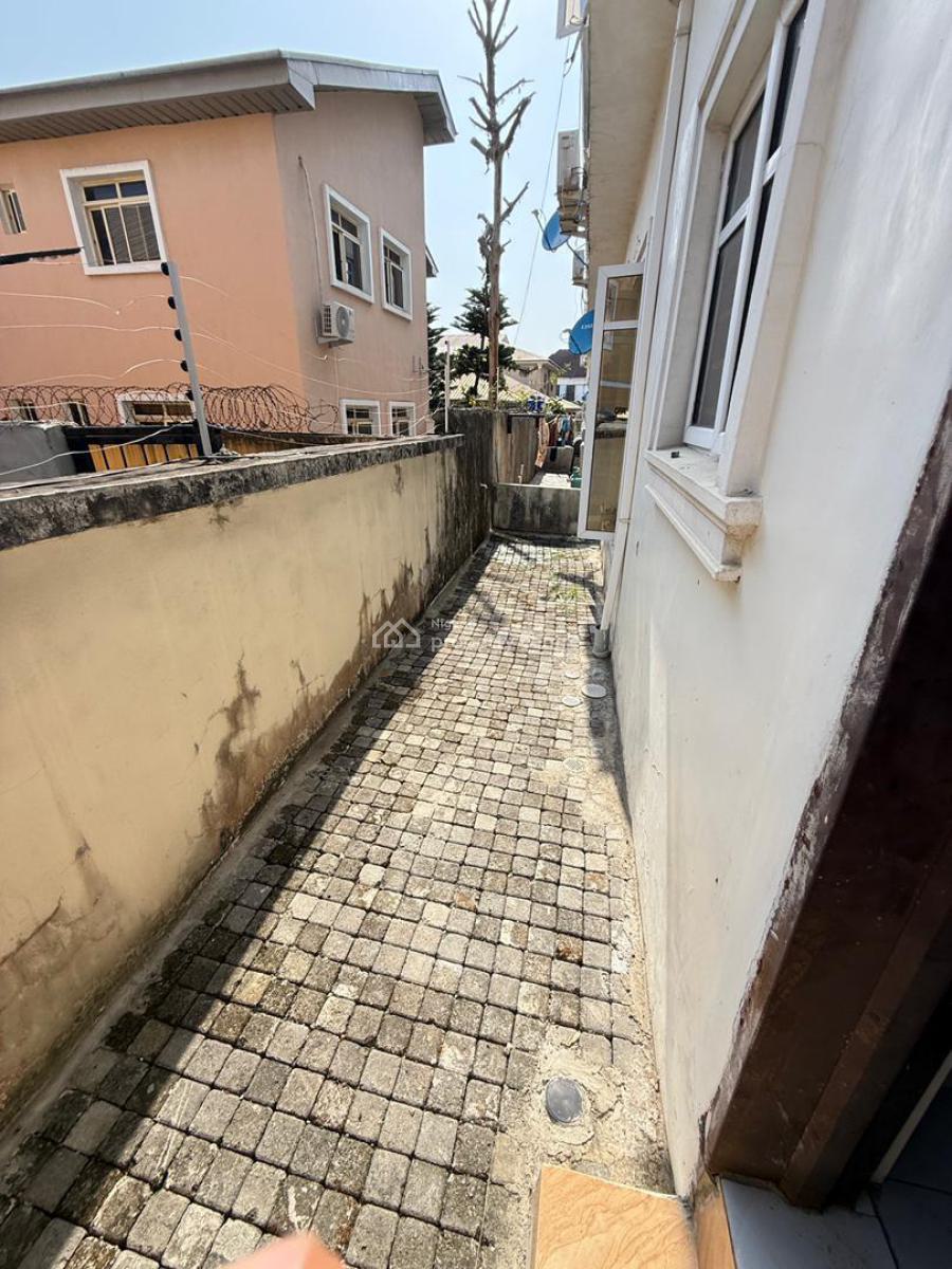 Exquisite Spacious Mini Flat Apartment, Ikota, Lekki Phase 2, Lekki, Lagos, Mini Flat (room and Parlour) for Rent