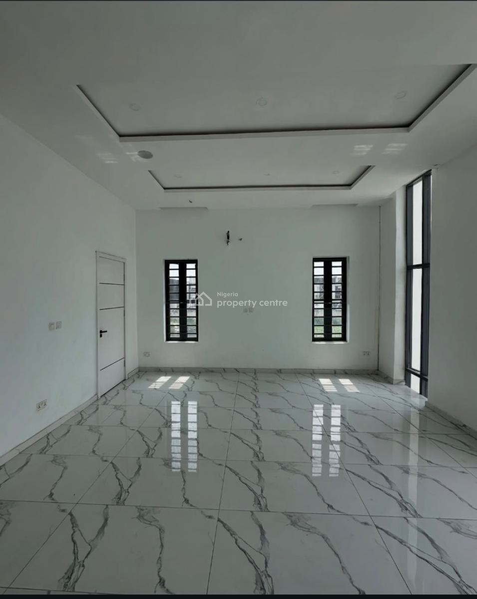 4 Bedroom Spacious Duplex with a Pool, Ologolo Lekki, Lekki, Lagos, Detached Duplex for Sale
