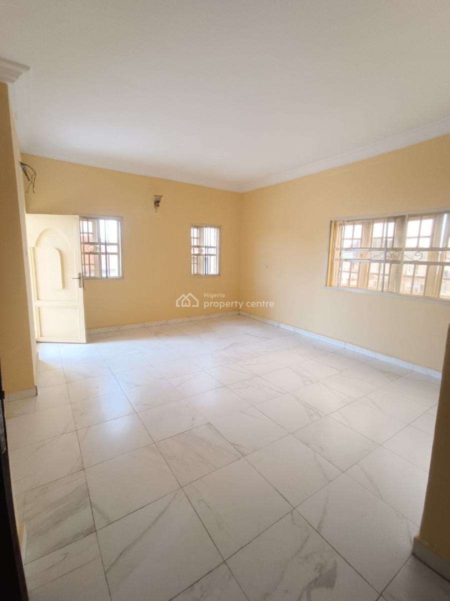 3 Bedroom Flat (upstairs), Ogidan, Near Blenco, Sangotedo, Ajah, Lagos, Flat / Apartment for Rent