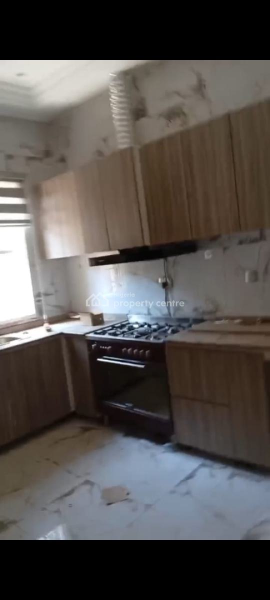 2 Bedroom Block of Flat, Guzape, Guzape District, Abuja, Flat / Apartment for Rent