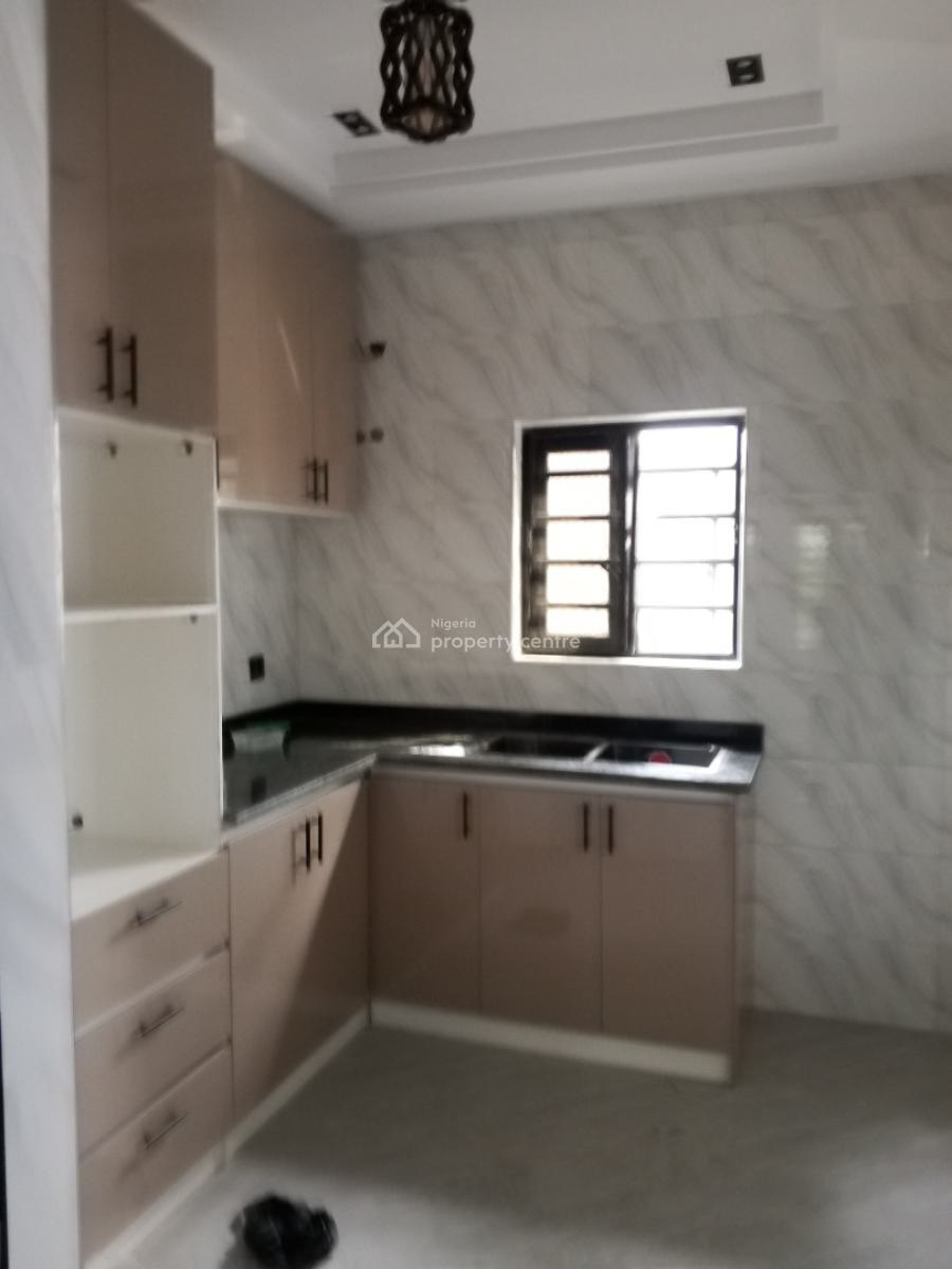 a Standard 2 Bedroom Flat with Excellent Facilities, Off Okporo Road, Rumuodara, Port Harcourt, Rivers, Flat / Apartment for Rent