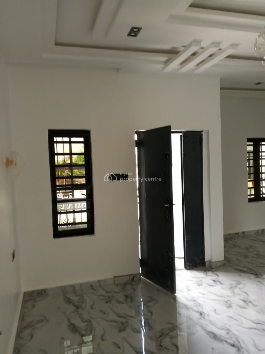 a Standard 2 Bedroom Flat with Excellent Facilities, Off Okporo Road, Rumuodara, Port Harcourt, Rivers, Flat / Apartment for Rent