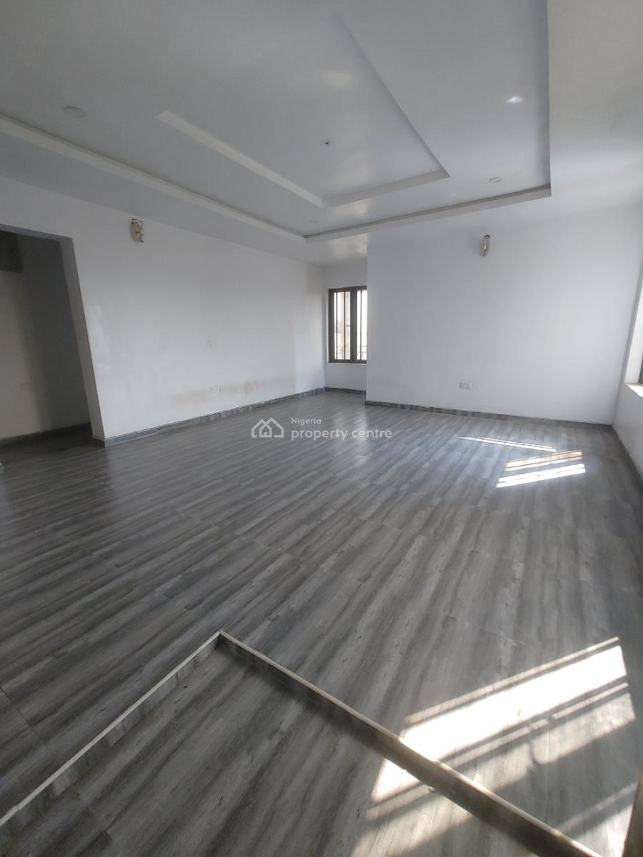 Very Clean 2 Bedroom Flat Apartment in a Call in Estate, Ogidan, Very Close to Blenco and Sky Mall, Sangotedo, Ajah, Lagos, Flat / Apartment for Rent