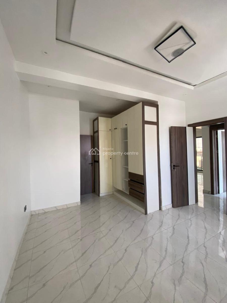 Newly Built 3 Bedroom Flat, Lekki Phase 1, Lekki, Lagos, Block of Flats for Sale