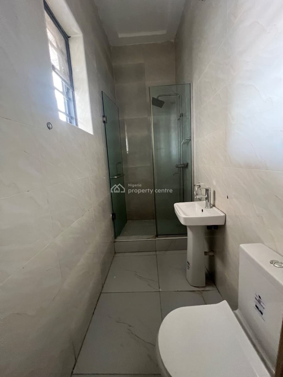 Spacious 4 Bedroom Terraced, Emcel Garden Estate, Orchid Road, Lekki, Lagos, Terraced Duplex for Rent