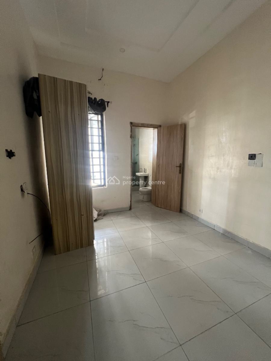 Spacious 4 Bedroom Terraced, Emcel Garden Estate, Orchid Road, Lekki, Lagos, Terraced Duplex for Rent