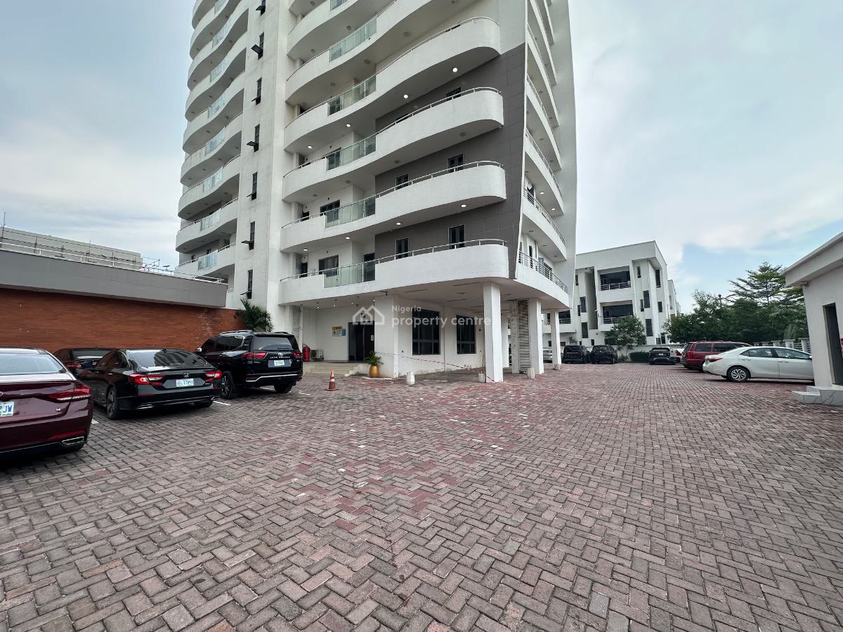 Charming & Fully Serviced 2 Bedroom Apartment, Periwinkle Estate, Lekki Phase 1, Lekki, Lagos, Flat / Apartment for Rent