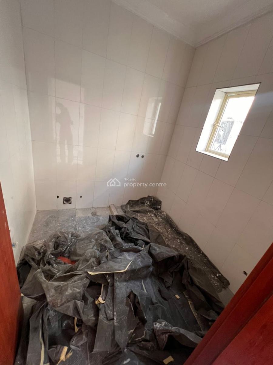 4 Bedroom Terraced Duplex with an Attached Bq, Durumi, Abuja, Terraced Duplex for Sale