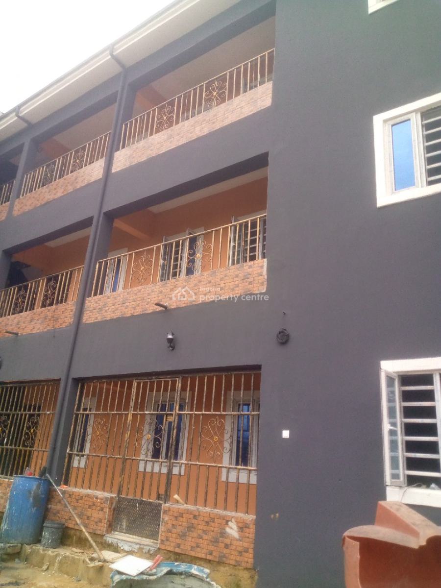Standard Self Contain, Eneka Road, Rumuduru, Port Harcourt, Rivers, Self Contain (single Rooms) for Rent