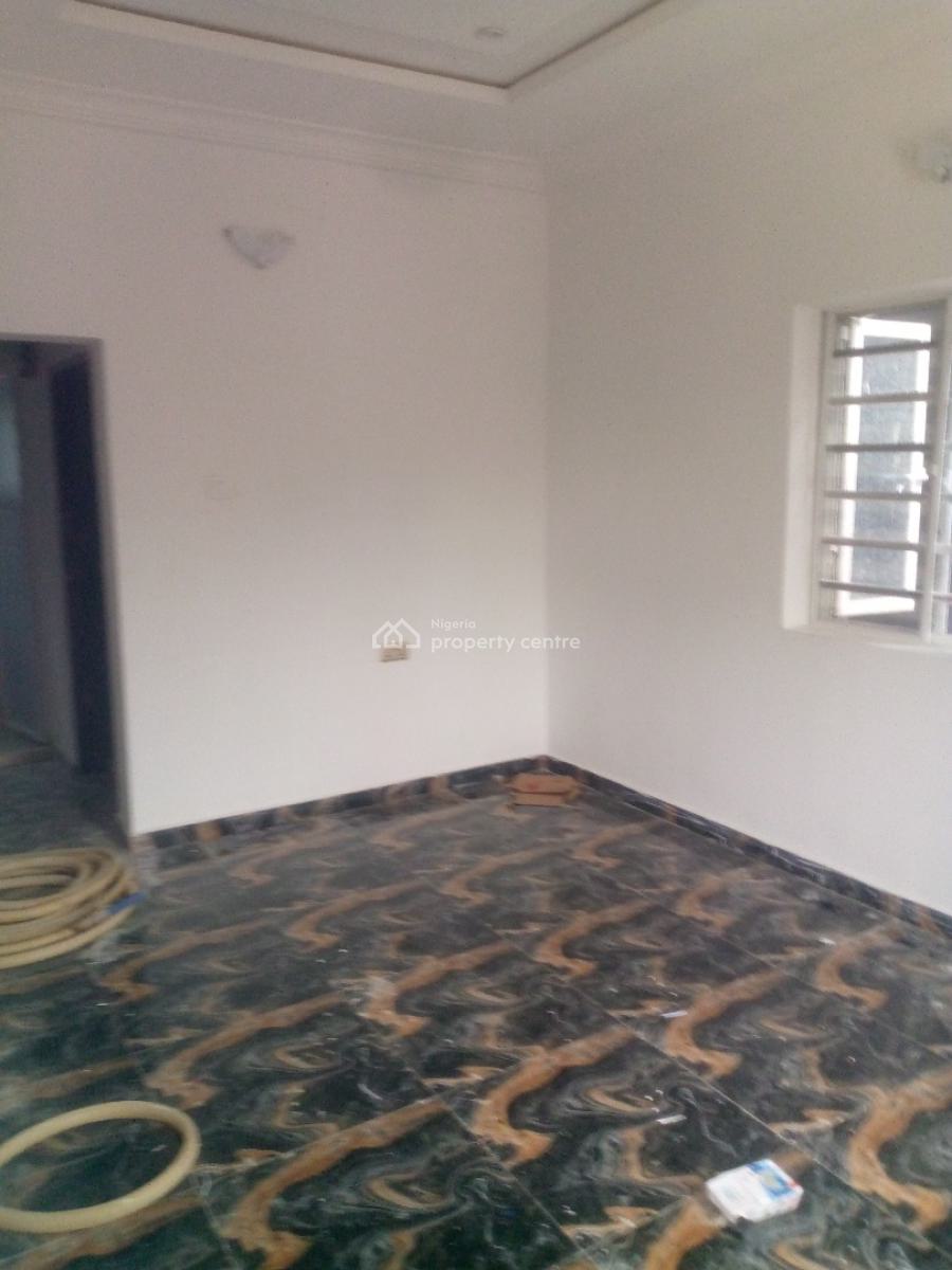 Standard Self Contain, Eneka Road, Rumuduru, Port Harcourt, Rivers, Self Contain (single Rooms) for Rent