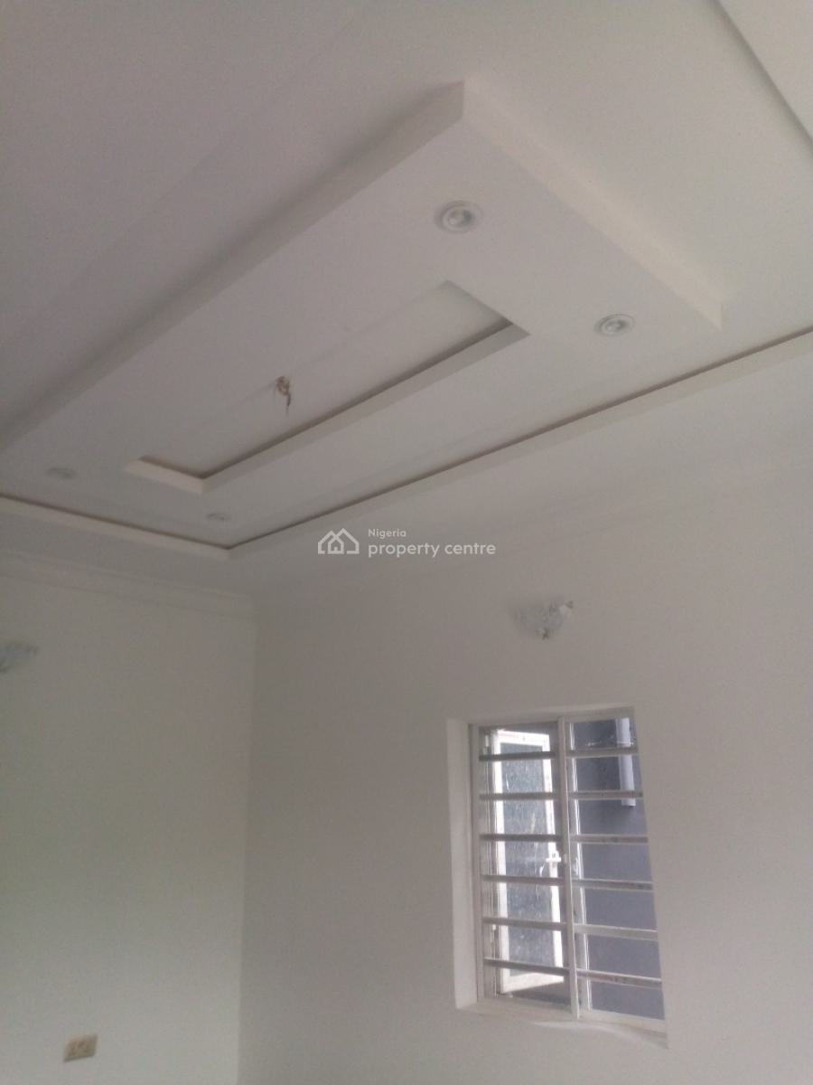 Standard Self Contain, Eneka Road, Rumuduru, Port Harcourt, Rivers, Self Contain (single Rooms) for Rent