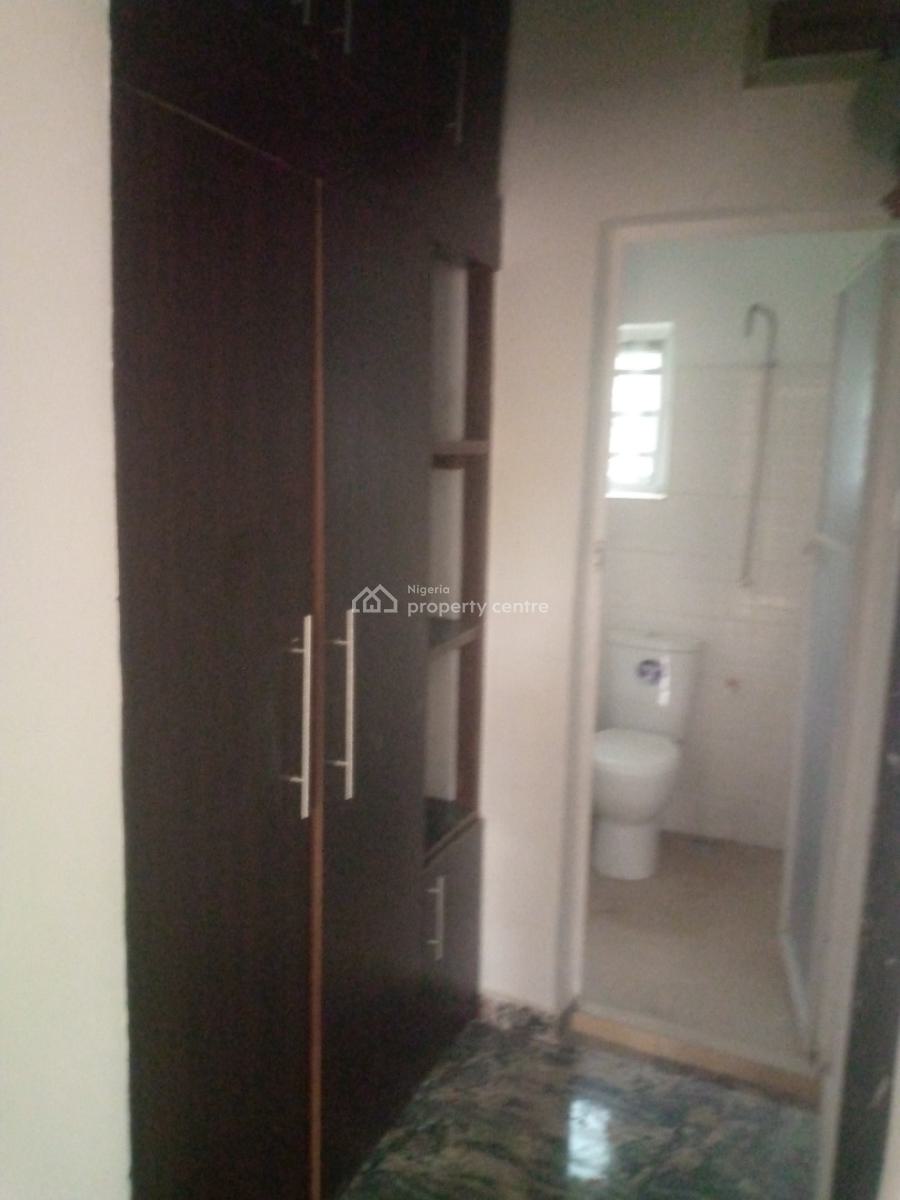 Standard Self Contain, Eneka Road, Rumuduru, Port Harcourt, Rivers, Self Contain (single Rooms) for Rent
