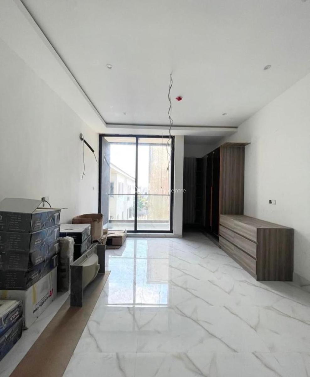 Luxury 3 Bedroom Apartment with Swimming Pool, Elevator, Lekki Phase 1, Lekki, Lagos, Flat / Apartment for Rent