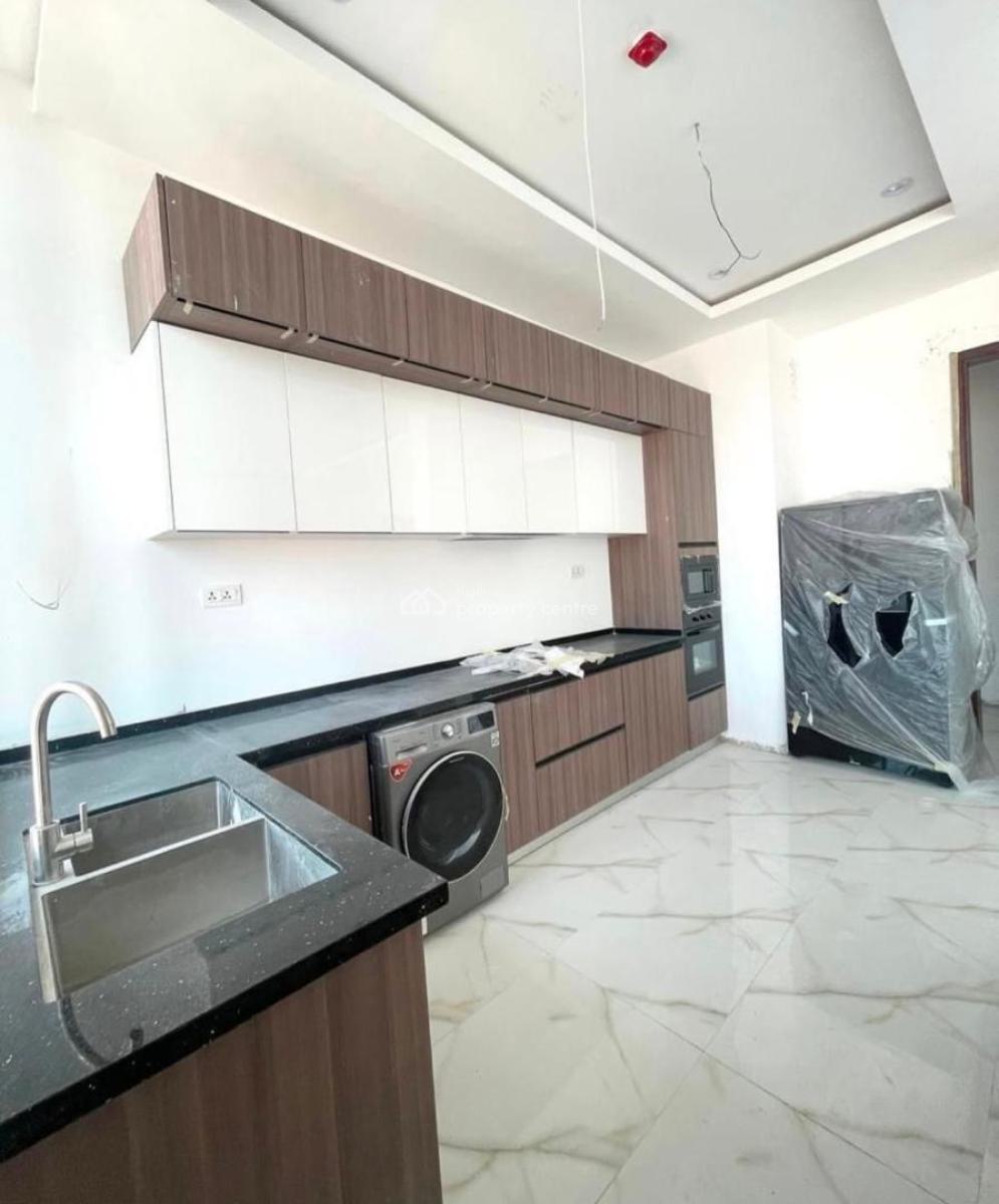Luxury 3 Bedroom Apartment with Swimming Pool, Elevator, Lekki Phase 1, Lekki, Lagos, Flat / Apartment for Rent