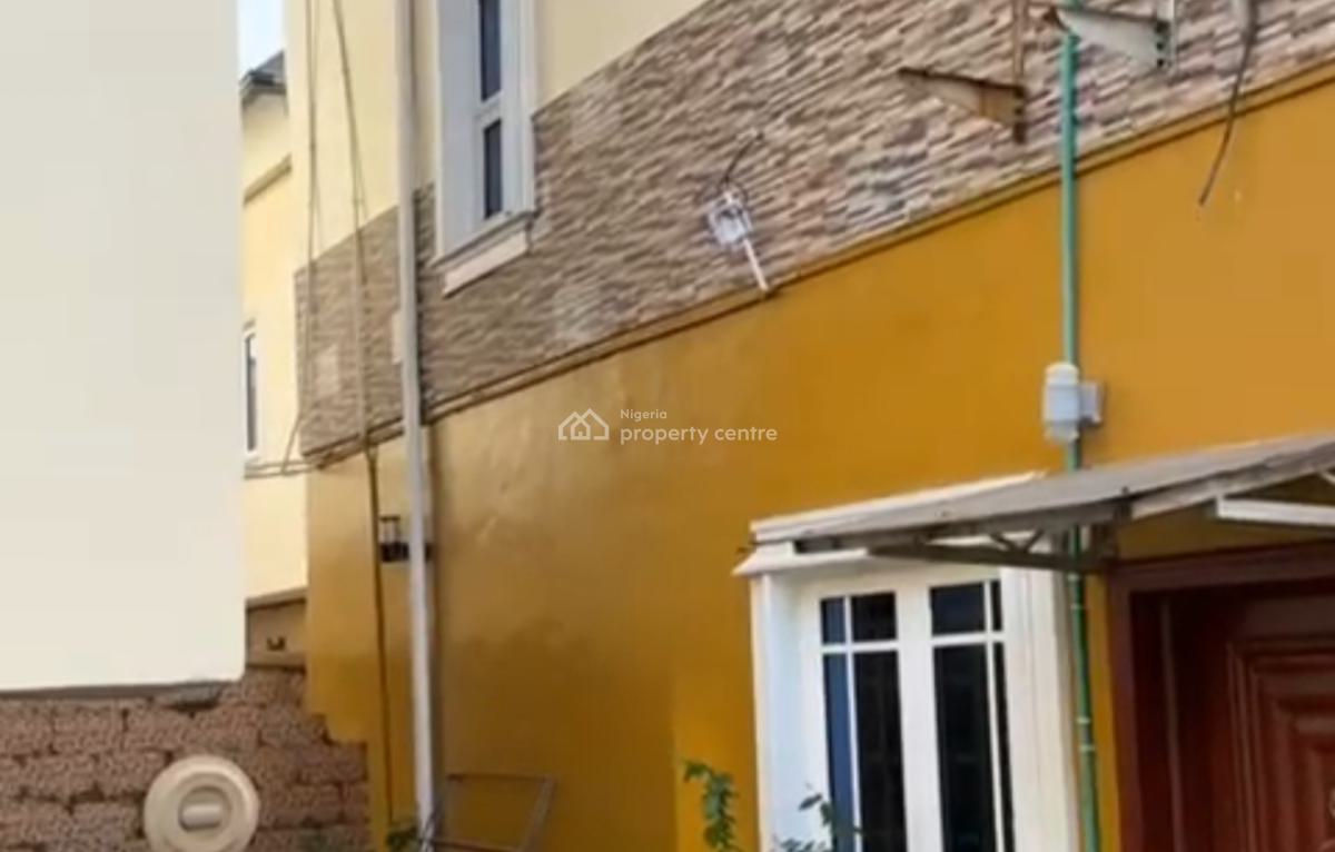 6rooms Duplex + 4self-cons with S/pool + Basketball Court, Park View Estate Off Ago Palace Way, Okota, Isolo, Lagos, House for Sale