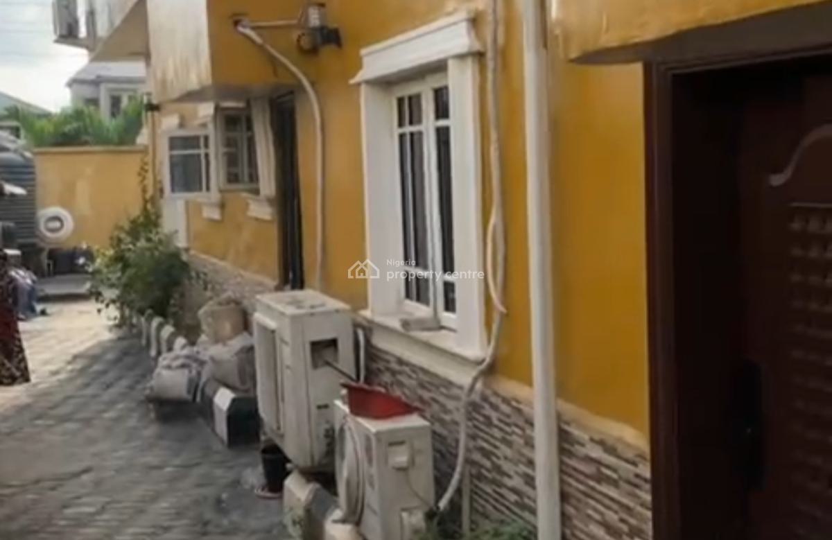 6rooms Duplex + 4self-cons with S/pool + Basketball Court, Park View Estate Off Ago Palace Way, Okota, Isolo, Lagos, House for Sale