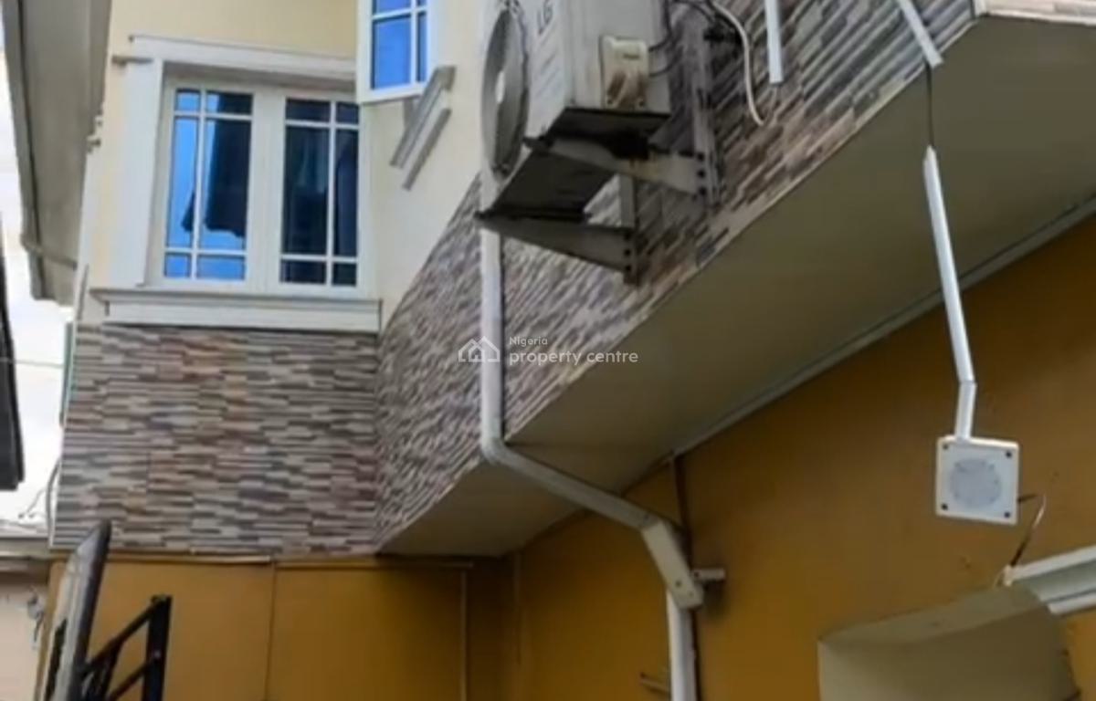 6rooms Duplex + 4self-cons with S/pool + Basketball Court, Park View Estate Off Ago Palace Way, Okota, Isolo, Lagos, House for Sale