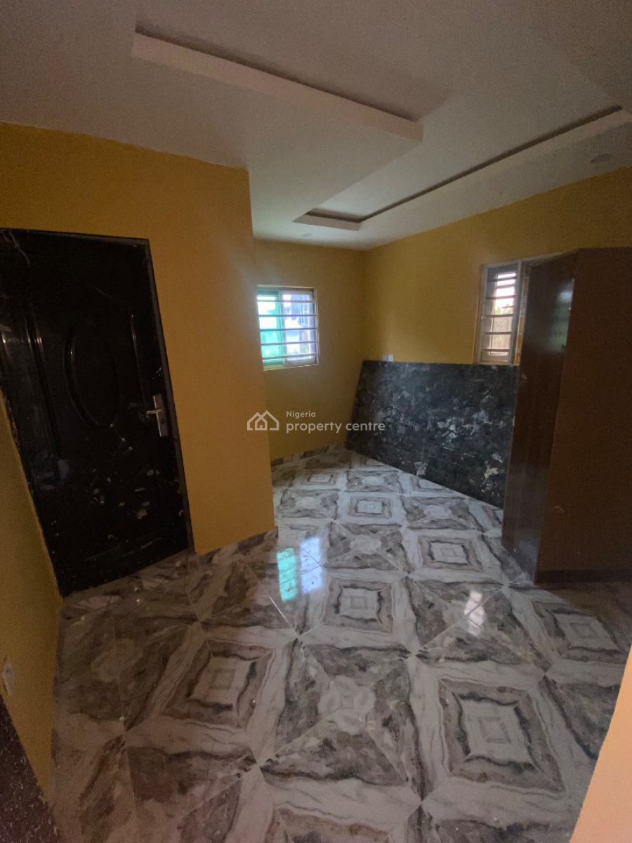 Brand New Mini Flat with Morden Facilities En-suite, Alashela Royal Estate, Ogombo, Ajah, Lagos, Mini Flat (room and Parlour) for Rent