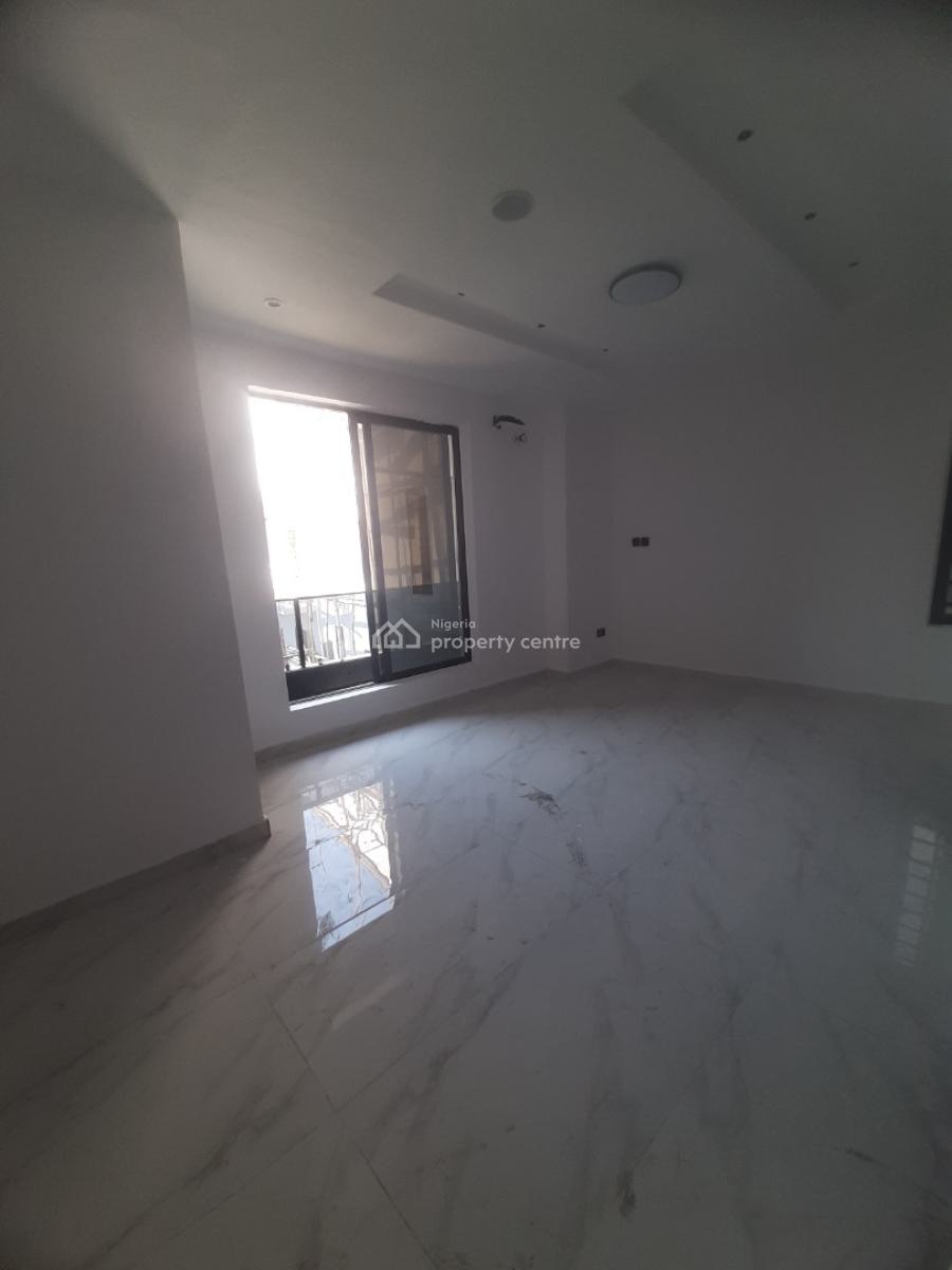 New and Serviced 1 Bedroom En-suite Flat with an Open Fitted Kitchen,, Before Chevron Drive 2nd Toll Gate, Ologolo, Lekki, Lagos, Flat / Apartment for Sale