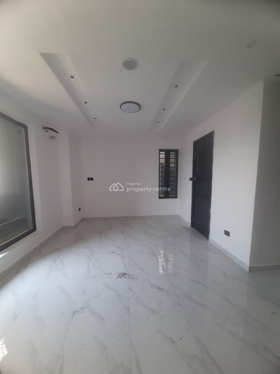 New and Serviced 1 Bedroom En-suite Flat with an Open Fitted Kitchen,, Before Chevron Drive 2nd Toll Gate, Ologolo, Lekki, Lagos, Flat / Apartment for Sale