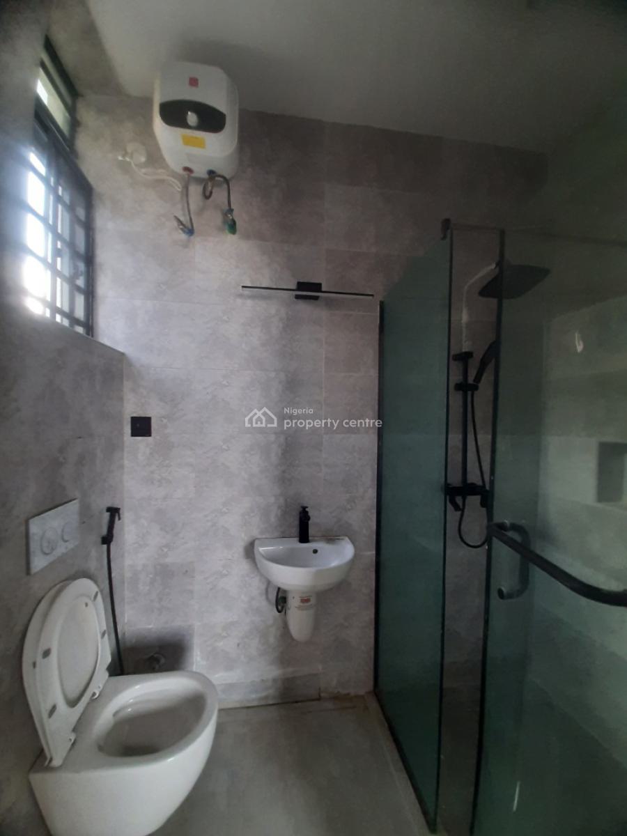 New and Serviced 1 Bedroom En-suite Flat with an Open Fitted Kitchen,, Before Chevron Drive 2nd Toll Gate, Ologolo, Lekki, Lagos, Flat / Apartment for Sale